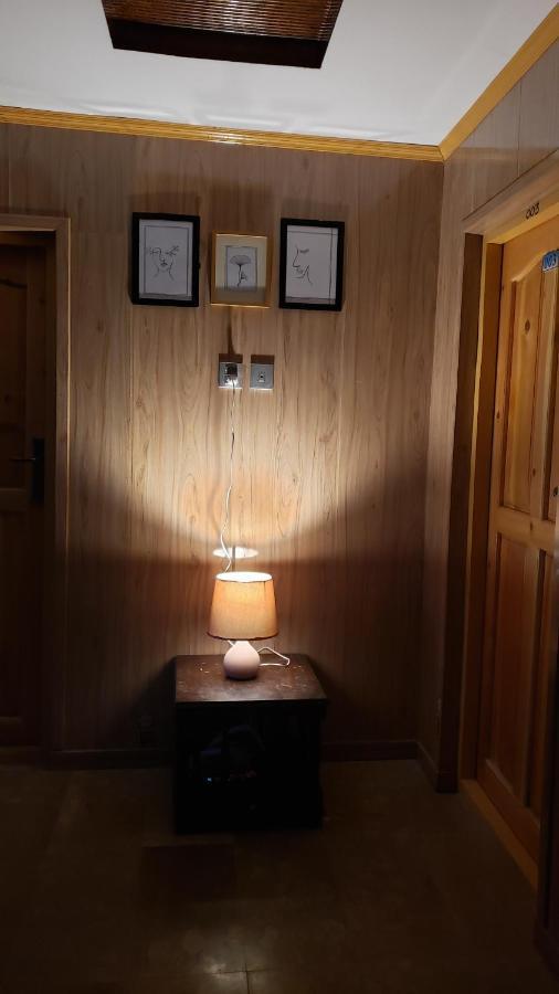 Sehrish Guest House สการ์ดู ภายนอก รูปภาพ