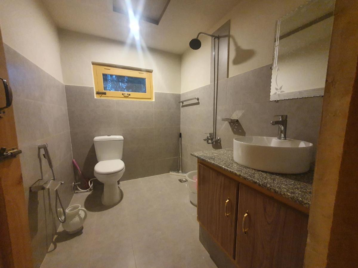Sehrish Guest House สการ์ดู ภายนอก รูปภาพ