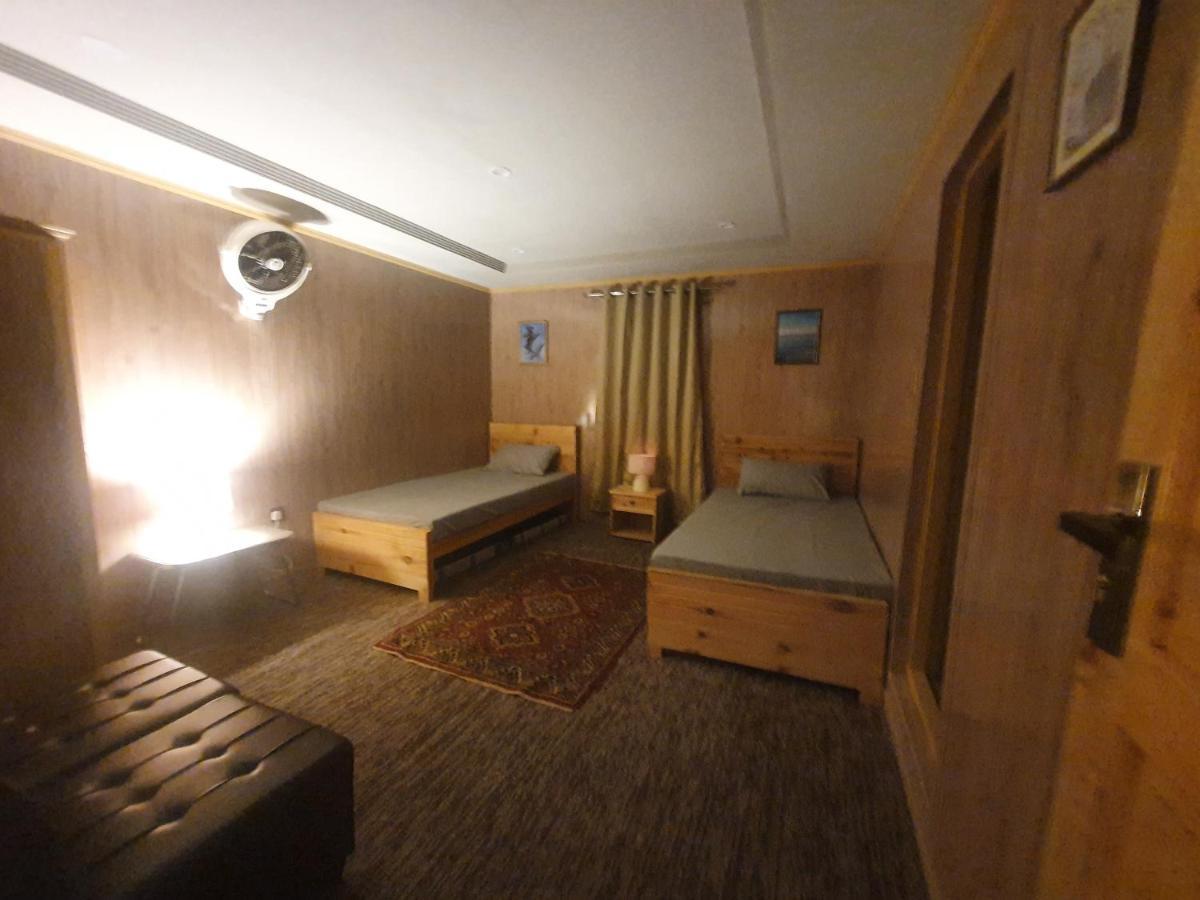Sehrish Guest House สการ์ดู ภายนอก รูปภาพ