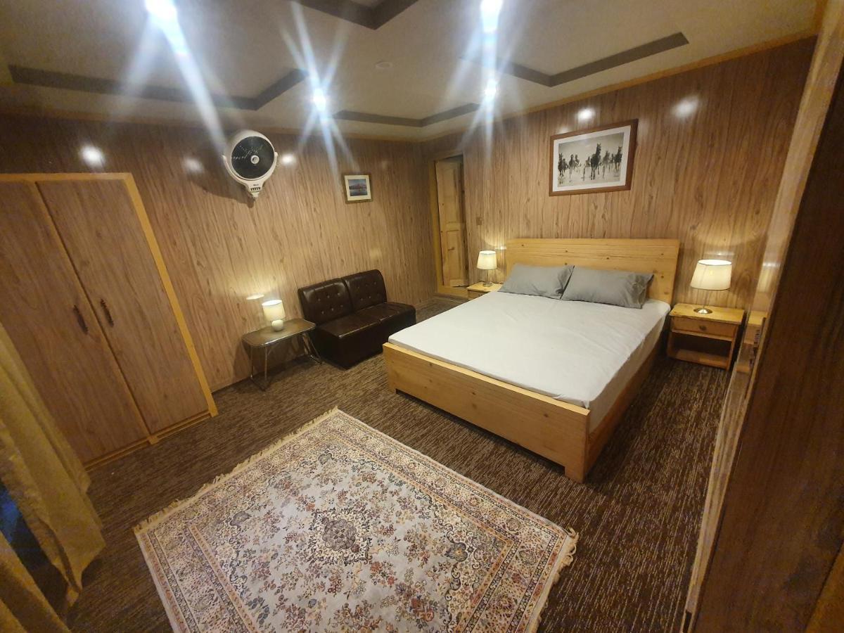 Sehrish Guest House สการ์ดู ภายนอก รูปภาพ