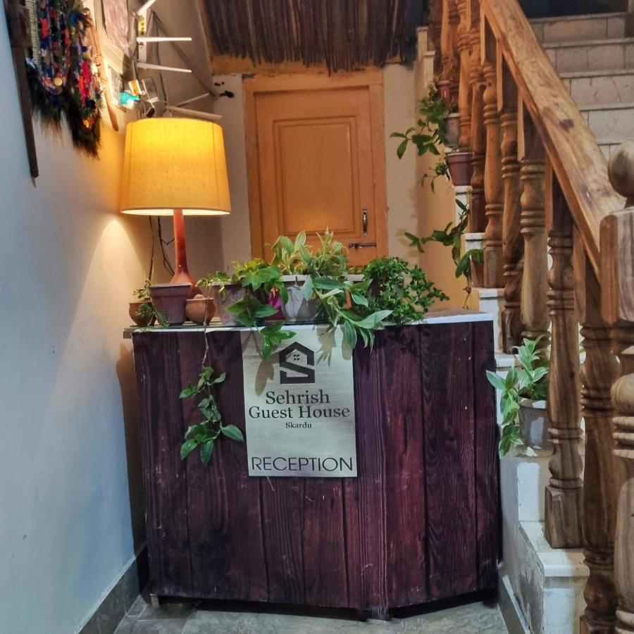 Sehrish Guest House สการ์ดู ภายนอก รูปภาพ