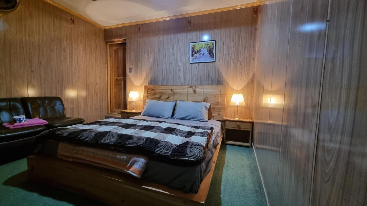 Sehrish Guest House สการ์ดู ภายนอก รูปภาพ